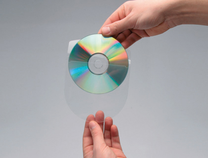 10 fundas para CD/DVD  Q-Connect autoadhesiva con solapa